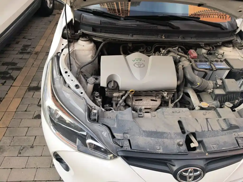 Toyota Yaris L — миниатюра 20