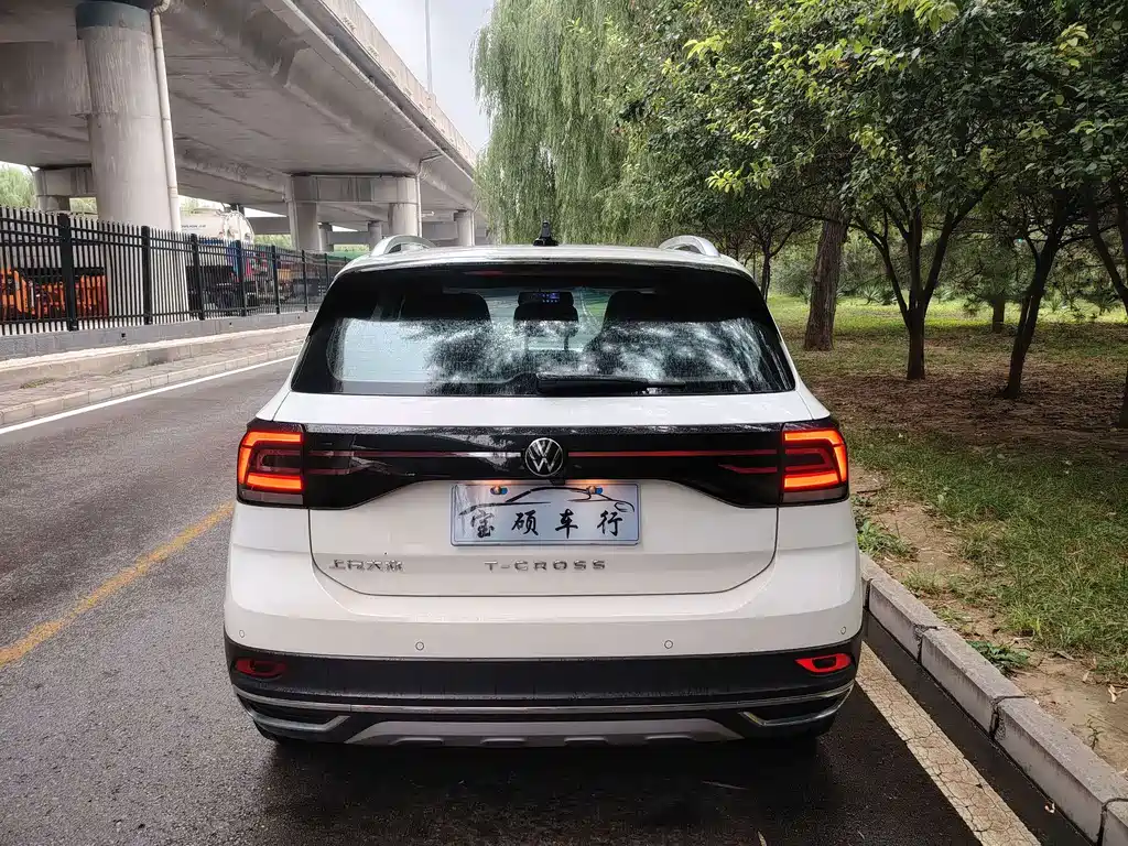 Volkswagen T-Cross — миниатюра 13