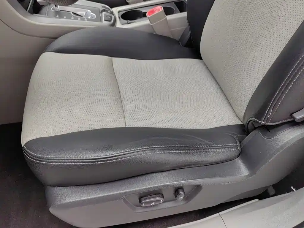 Chevrolet Captiva — миниатюра 20