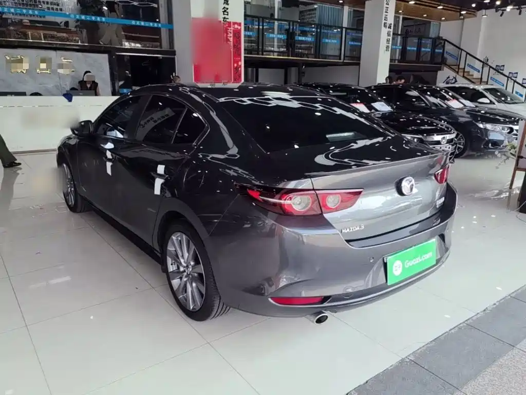 Mazda 3 Axela — миниатюра 5