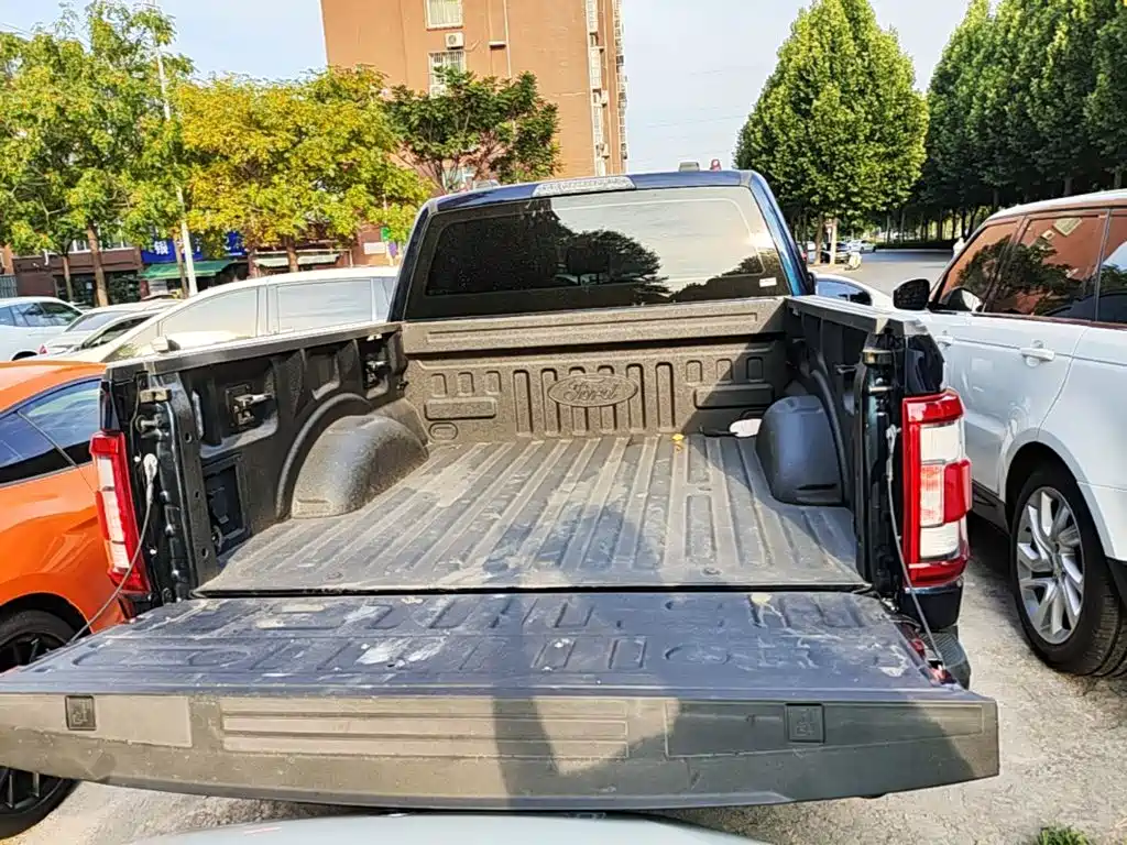 Ford F-150 Raptor — миниатюра 19