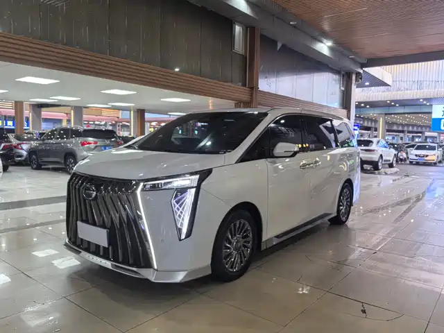 GAC TRUMPCHI M8 2023