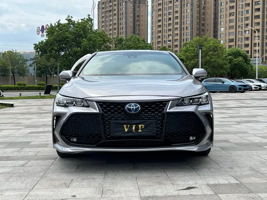 Toyota Avalon — миниатюра 2