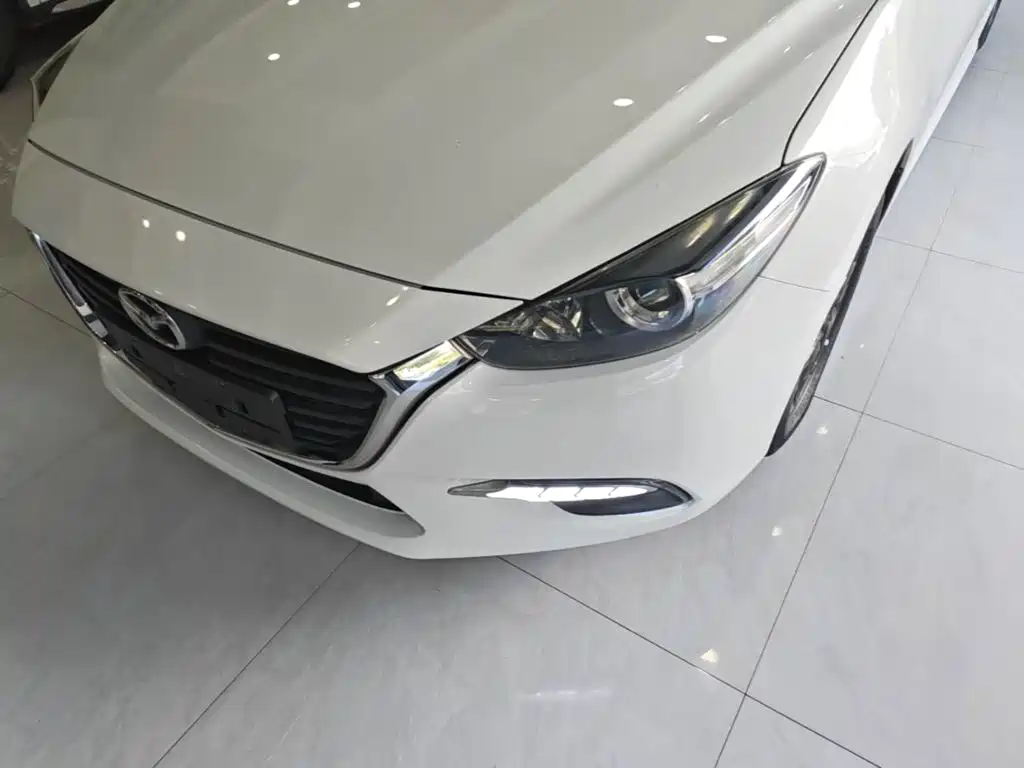 Mazda 3 Axela — миниатюра 24