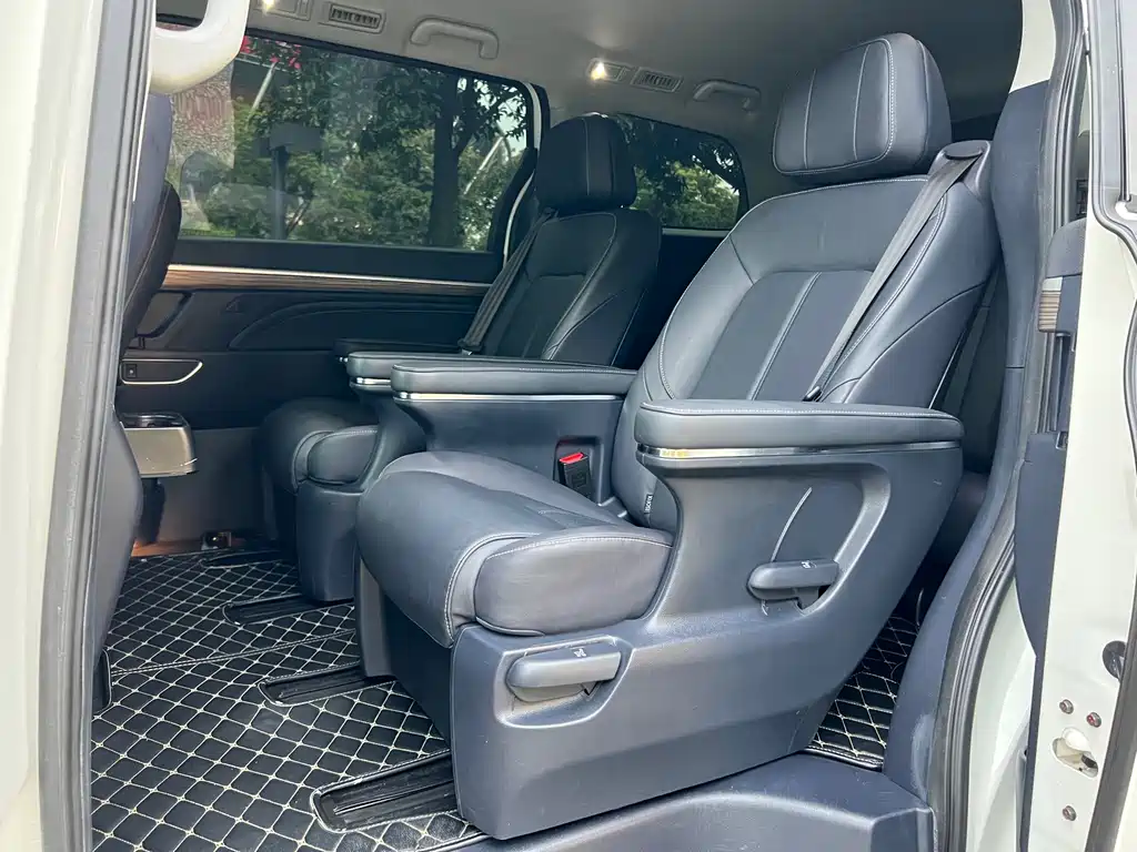 GAC Motor Trumpchi M8 — миниатюра 16