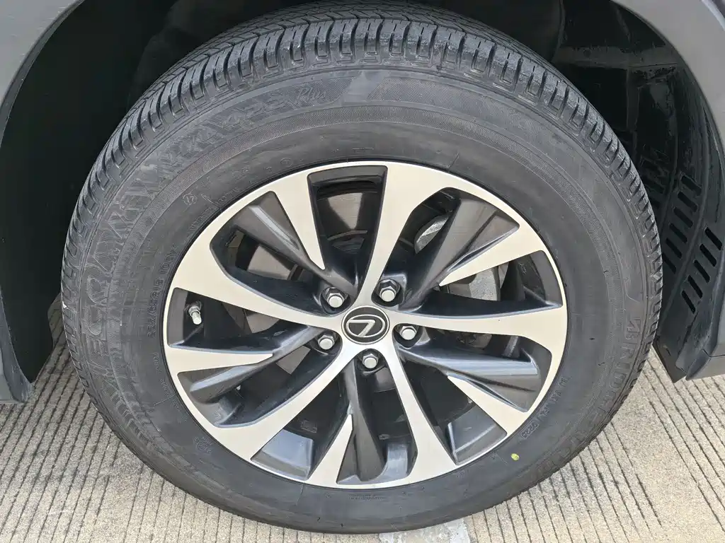 Lexus RX — миниатюра 7