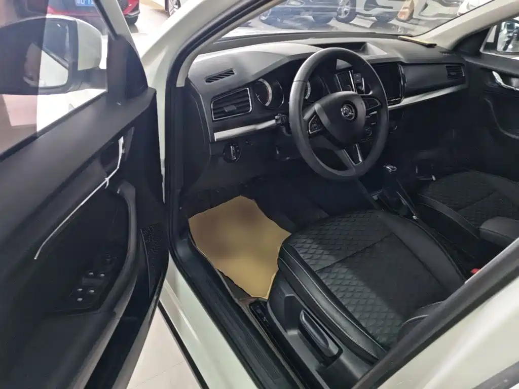 Skoda Kamiq — миниатюра 16