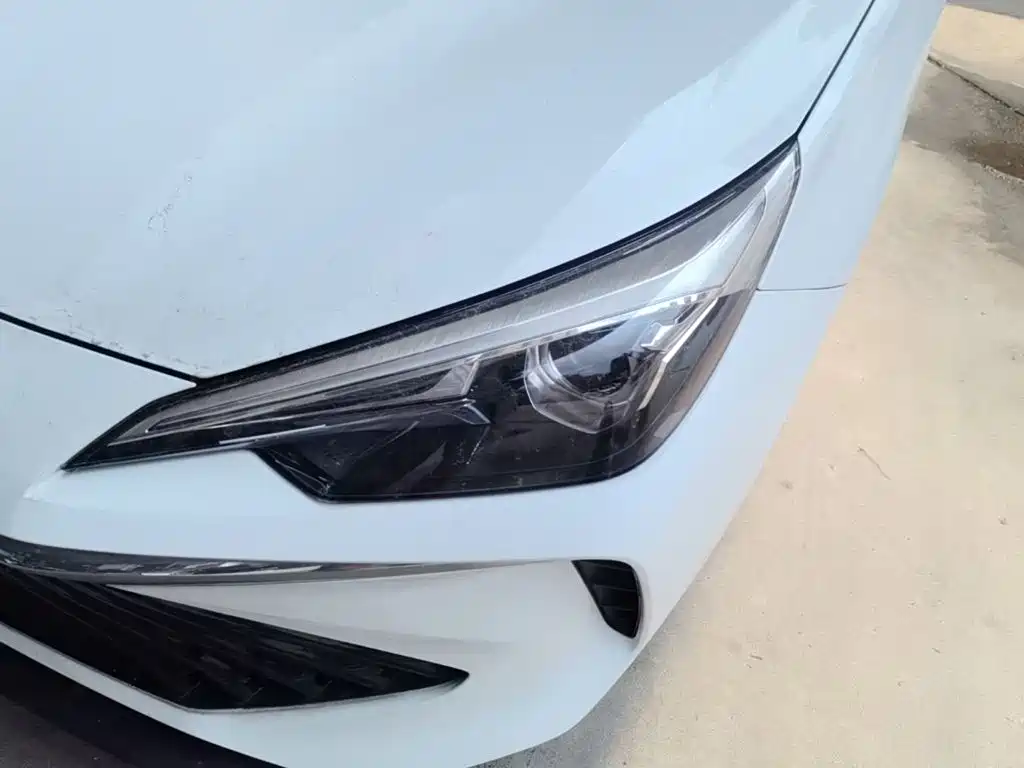 Roewe i5 — миниатюра 24