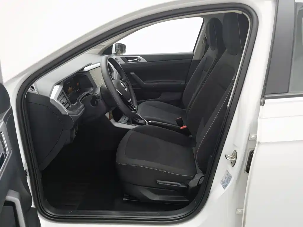 Volkswagen Polo 2023 Plus 1.5L AT