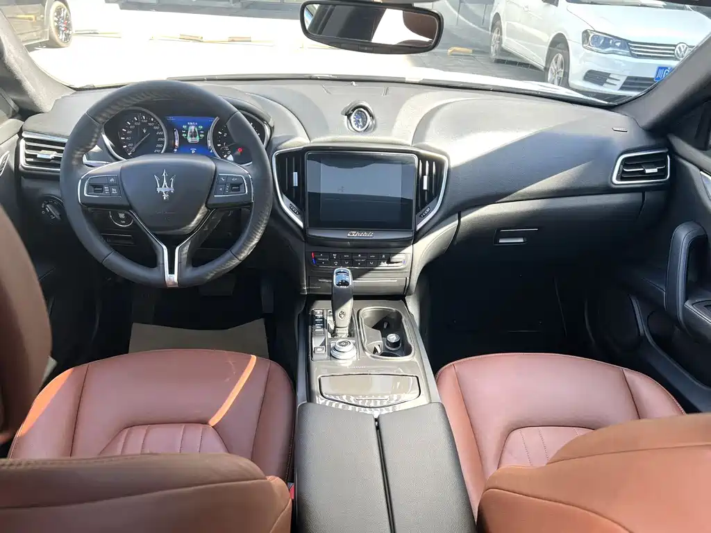 Maserati Ghibli — миниатюра 5