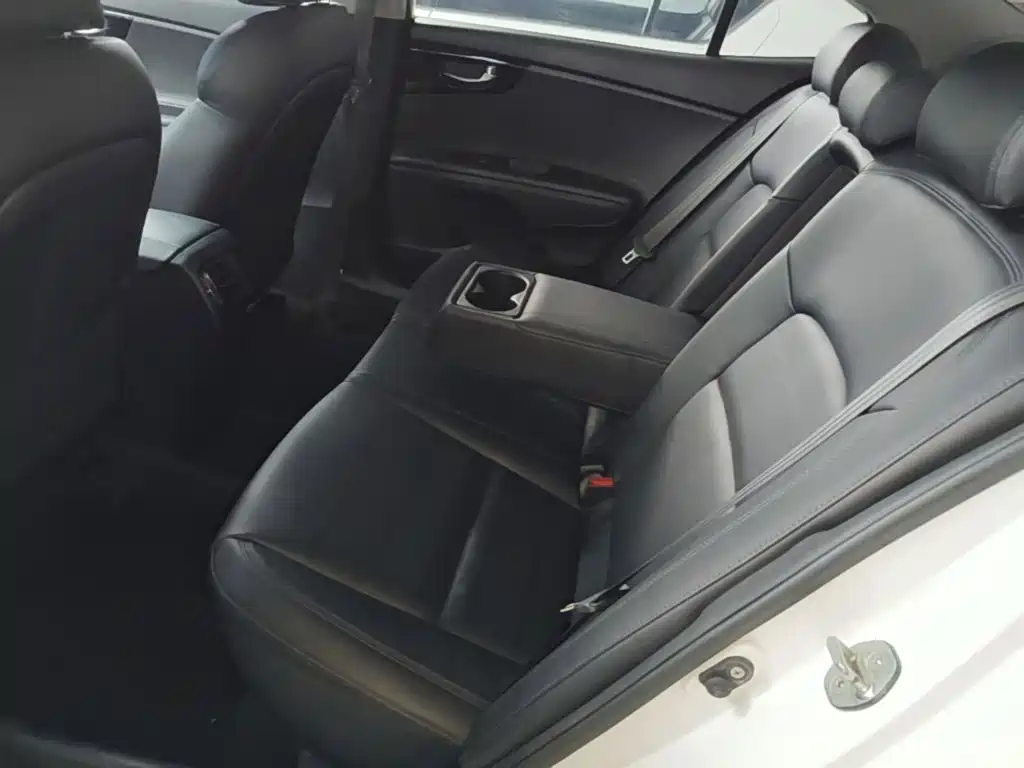 Kia K4 — миниатюра 17