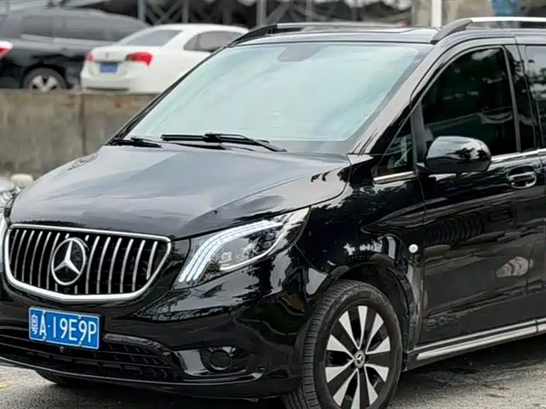 Купить Mercedes-Benz Vito