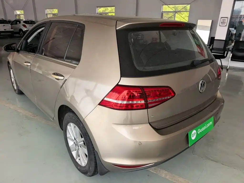 Volkswagen Golf — миниатюра 5