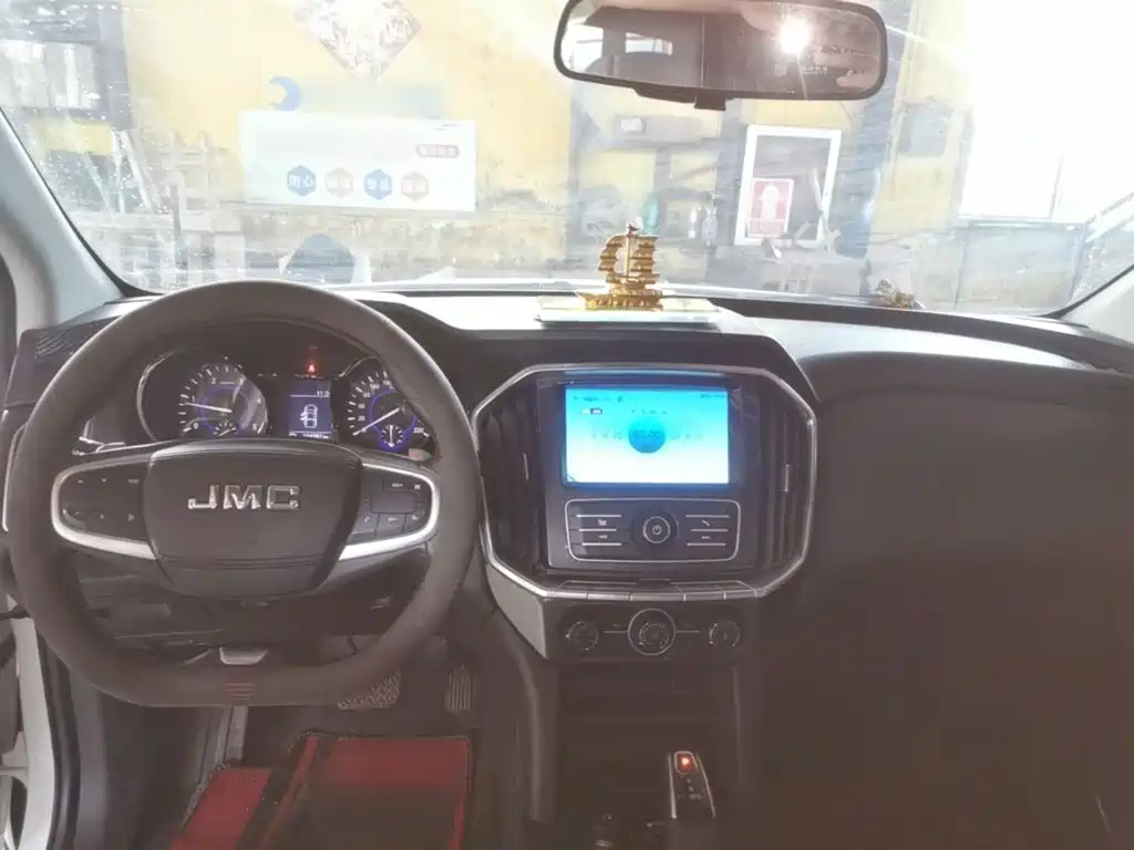 JMC Yuhu 7 — миниатюра 10