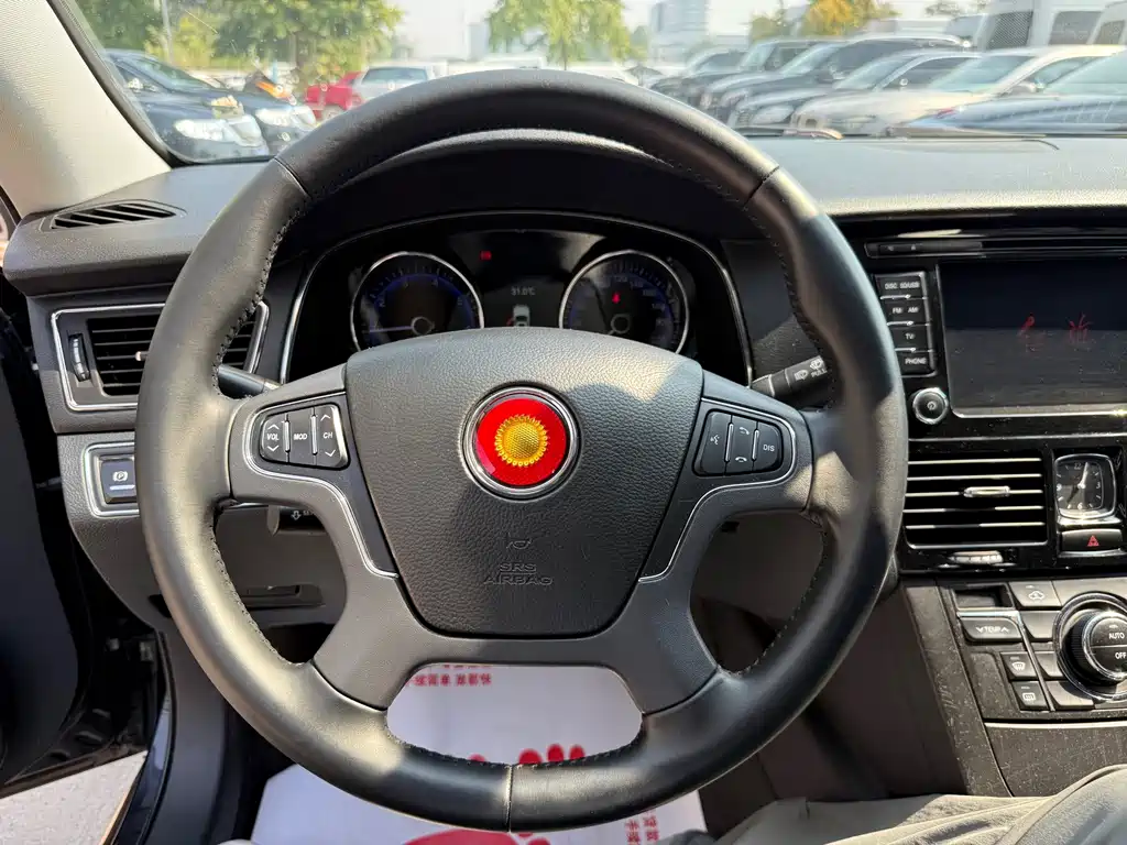 Hongqi Hongqi H7 — миниатюра 18
