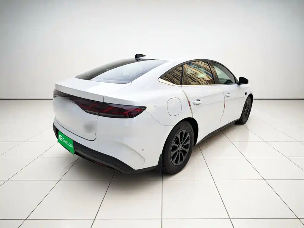 BYD Qin L — миниатюра 4