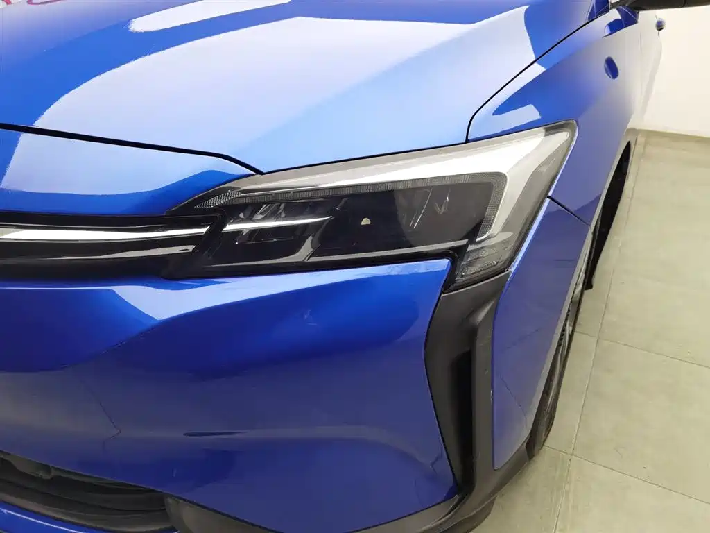 BUICK SLIGHTLY BLUE 6