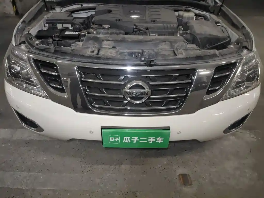 Nissan Patrol — миниатюра 21
