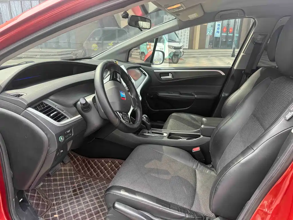 Honda Jade — миниатюра 10