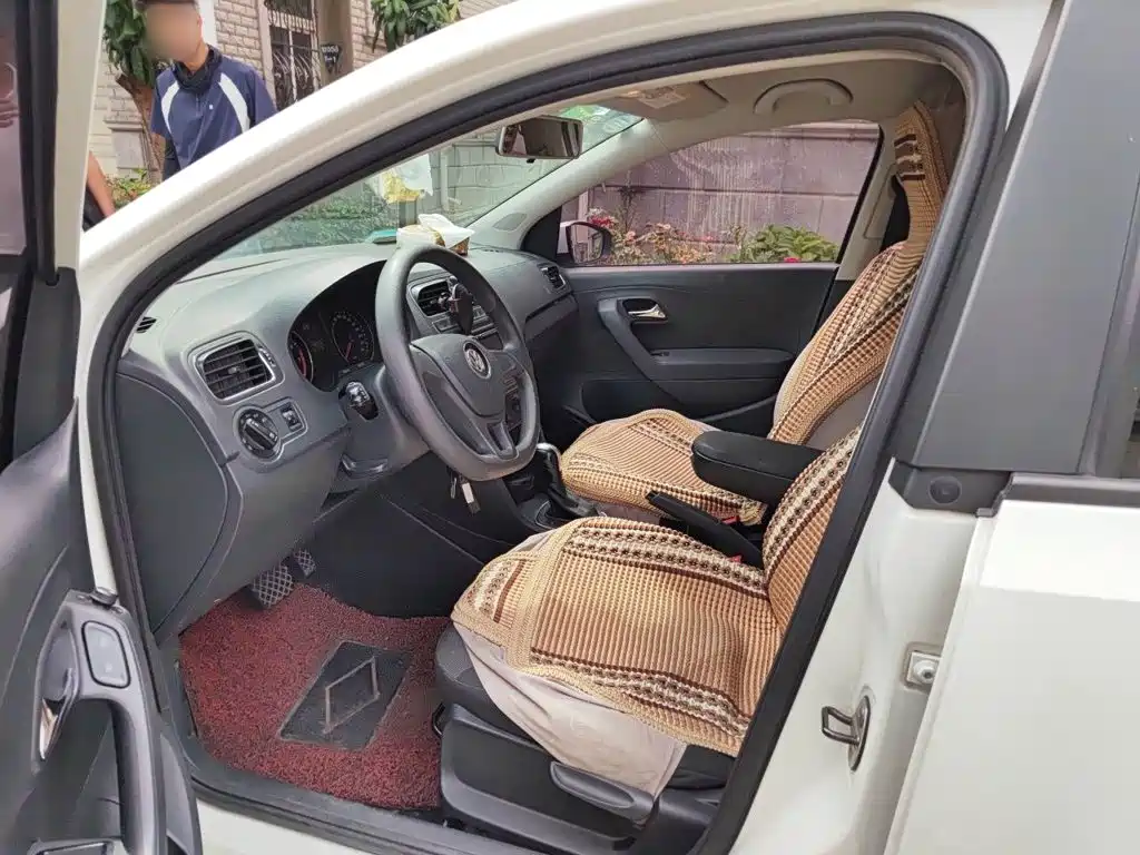 Volkswagen Polo — миниатюра 12