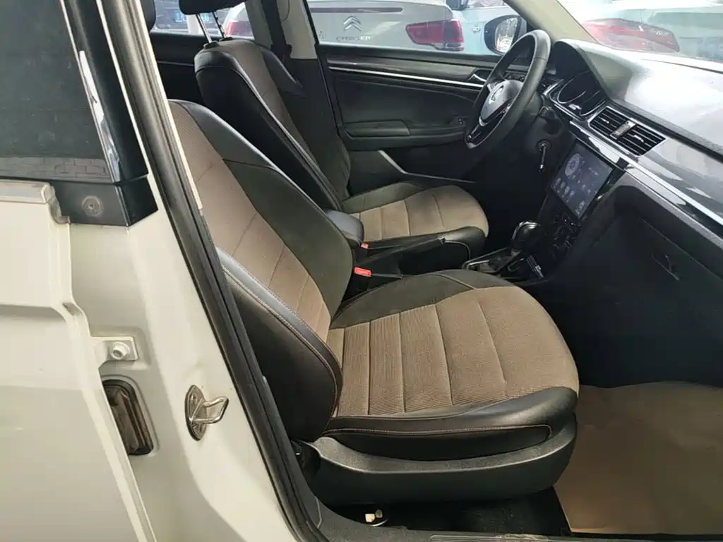 Volkswagen C-Trek — миниатюра 25