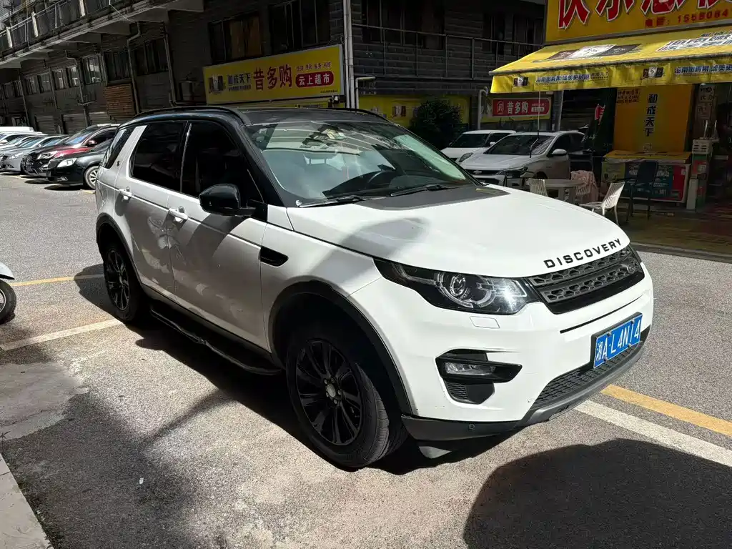 Land Rover Discovery Sport — миниатюра 2