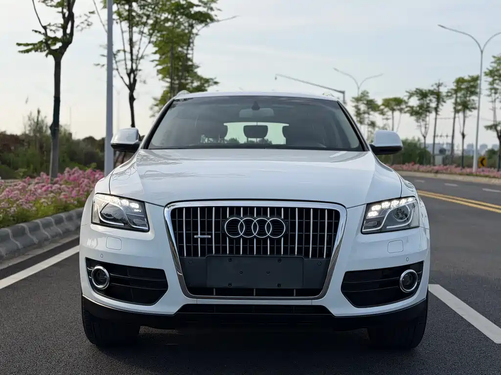 Audi Q5 2012 2.0TFSI Comfort