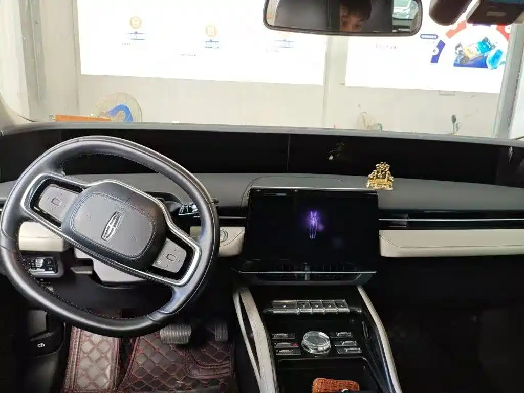 Lincoln Nautilus 2023 2.0T
