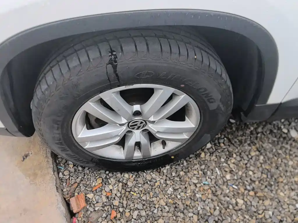 Volkswagen Tiguan — миниатюра 23