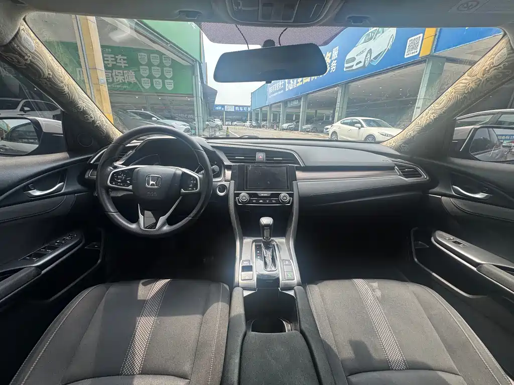 Honda Civic — миниатюра 6