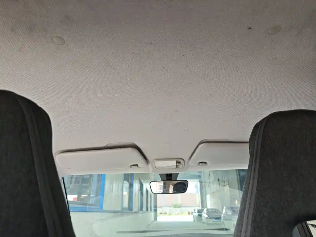 Wuling MINIEV — миниатюра 18