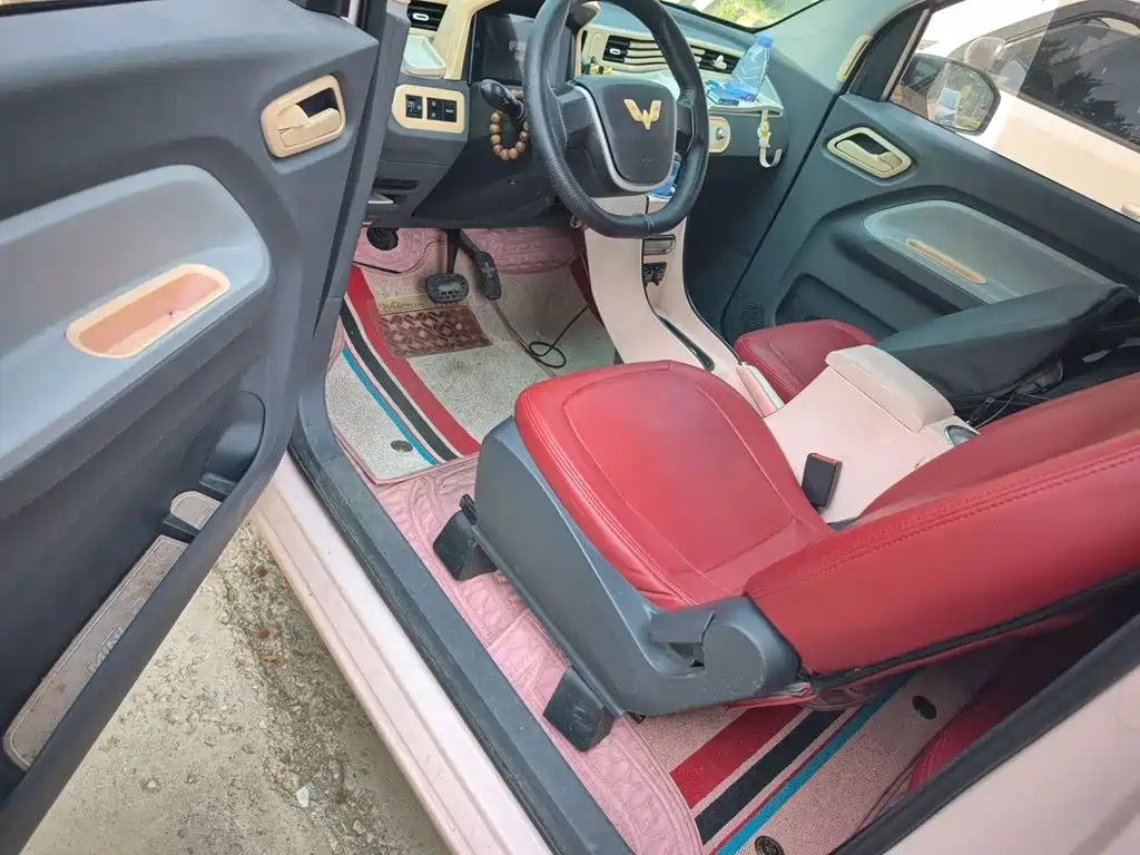 Wuling MINIEV — миниатюра 17
