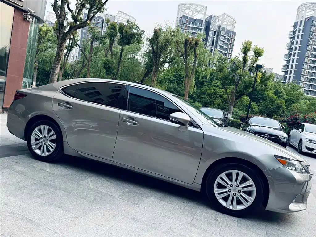 Lexus ES 2014 250 Elite