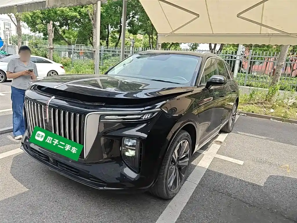 Hongqi Hongqi E-HS9 2023
