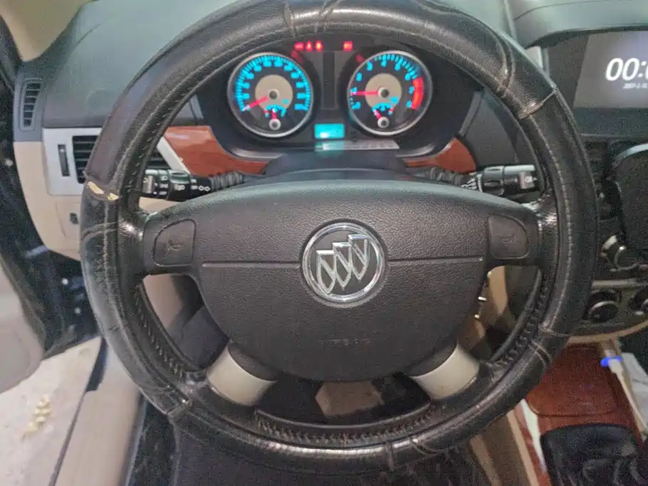 Buick Excelle — миниатюра 15