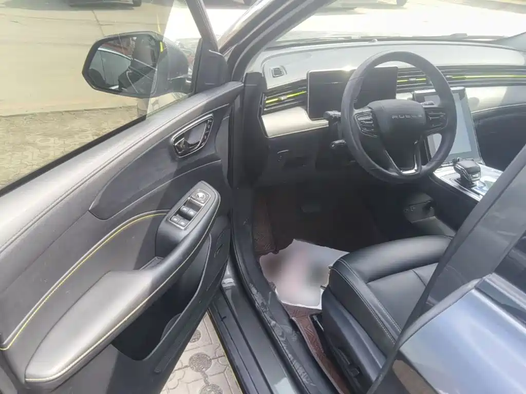 Roewe RX5 — миниатюра 16