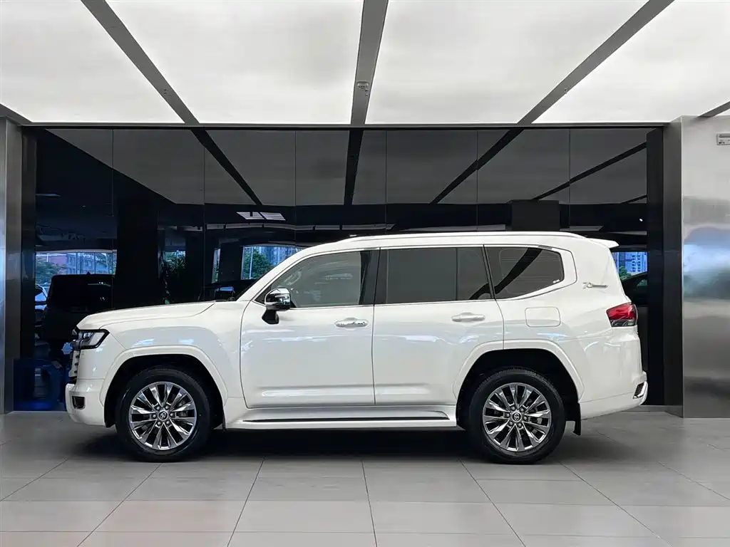 Toyota Land Cruiser 2023 3.5T AT
