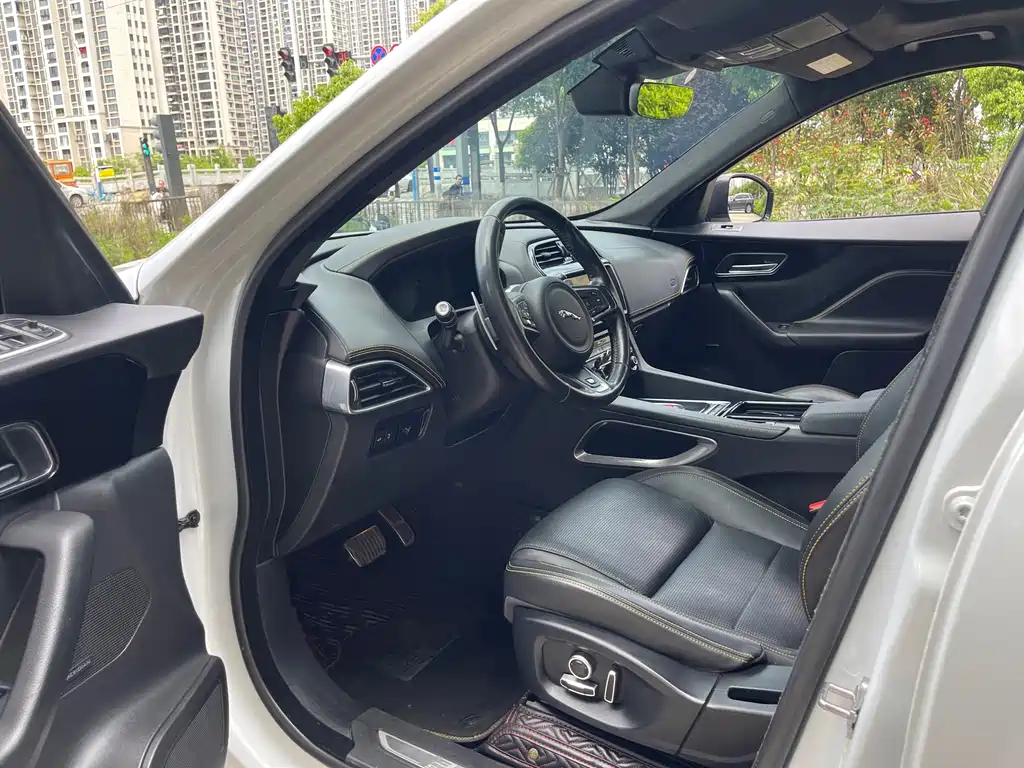 Jaguar F-Pace 2020 300-Sport Sport
