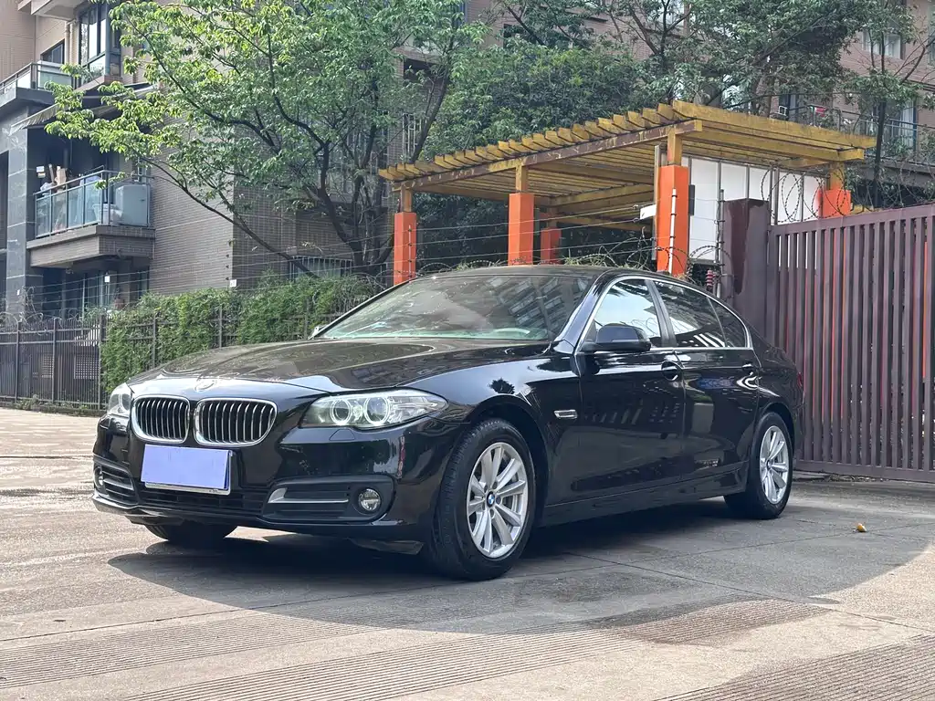 BMW 5 Series 2016