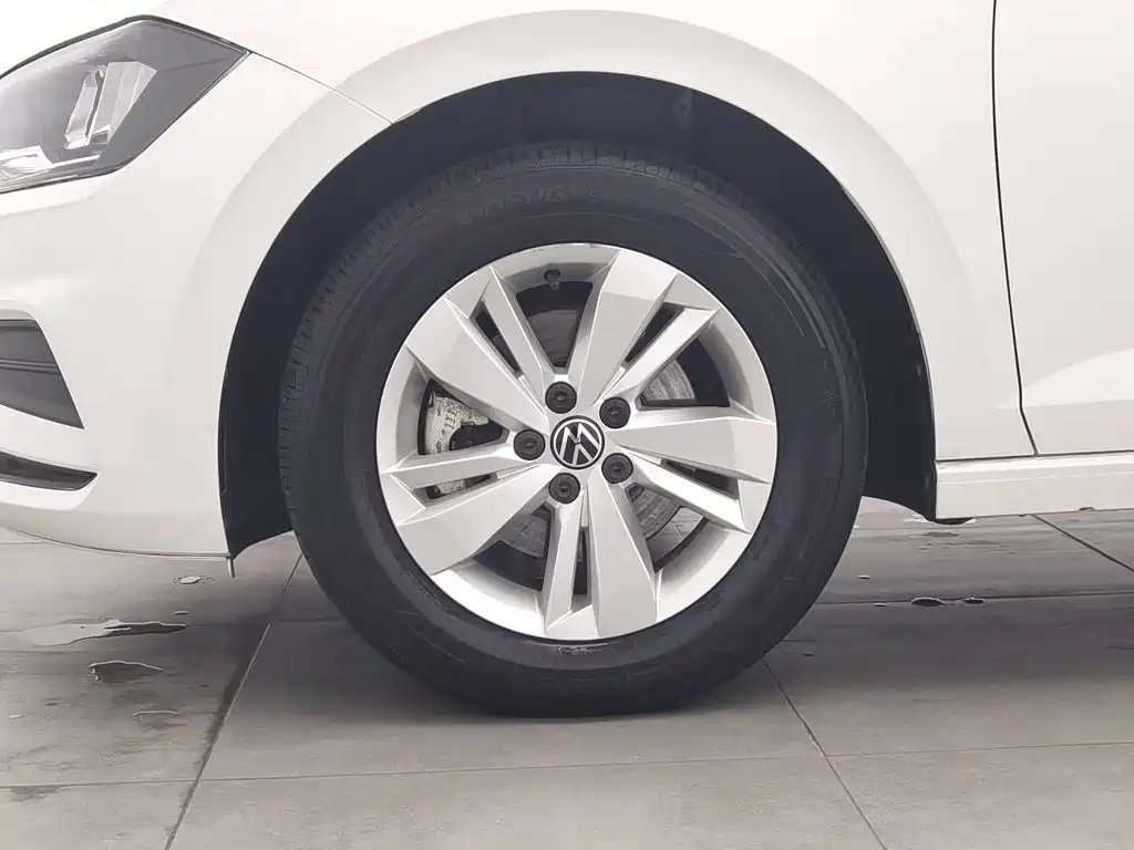 Volkswagen Polo — миниатюра 17