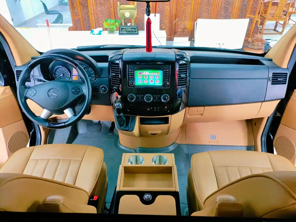 Mercedes-Benz Sprinter — миниатюра 24