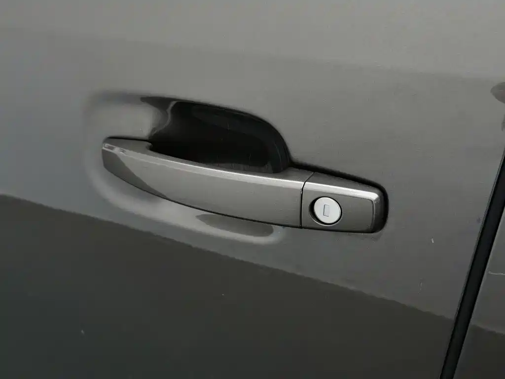 Buick GL8 — миниатюра 18