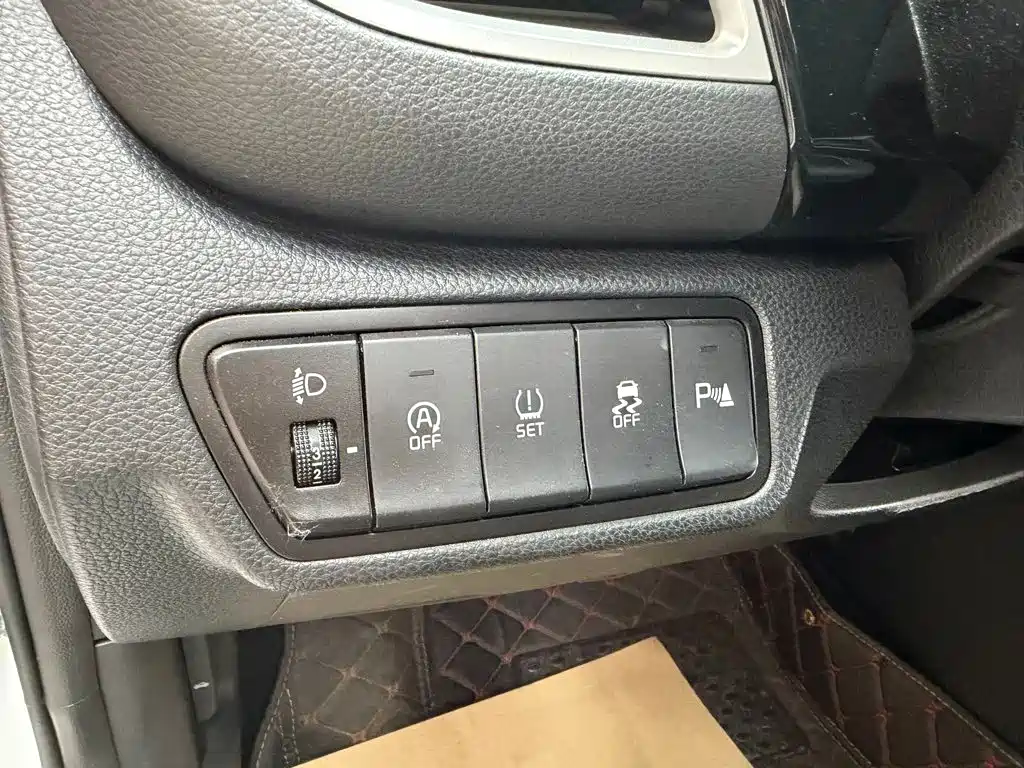 Kia Seltos — миниатюра 17