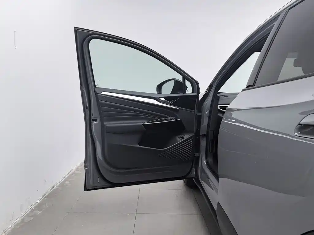 Volkswagen ID.4 Crozz — миниатюра 8