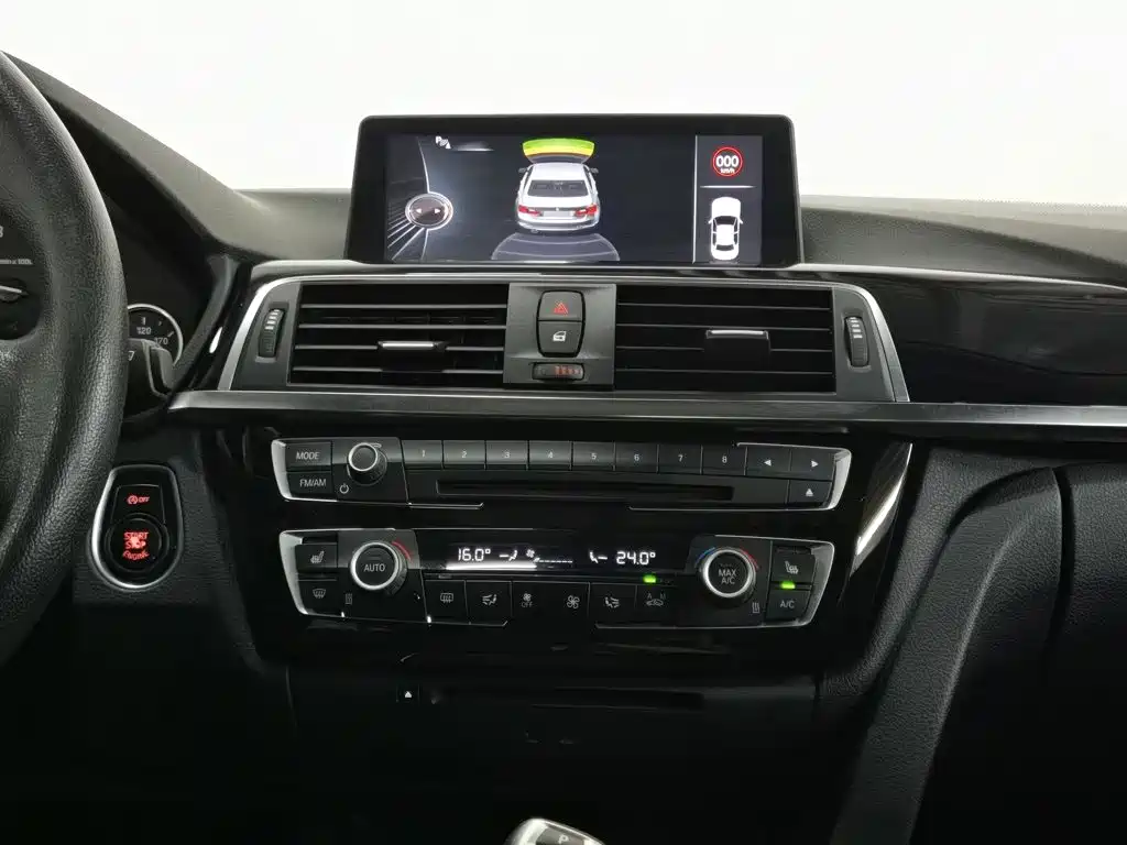 BMW 3 Series — миниатюра 12