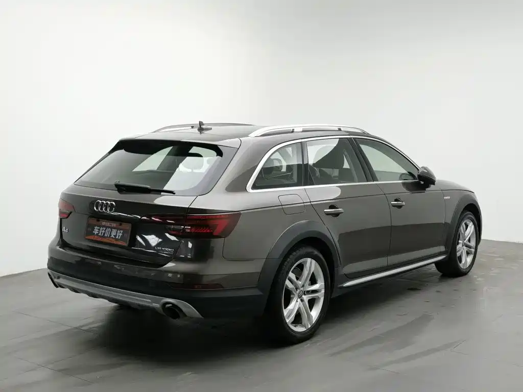 Audi A4 (Import) — миниатюра 2