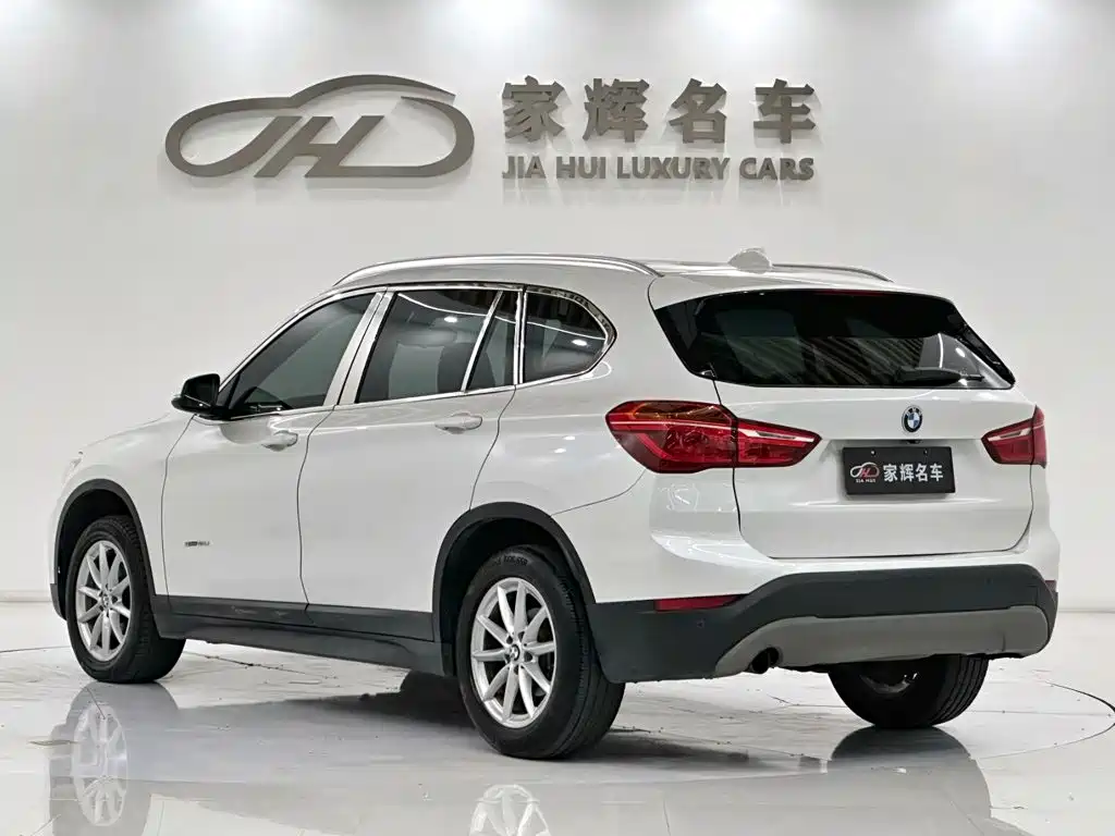 BMW X1 — миниатюра 5