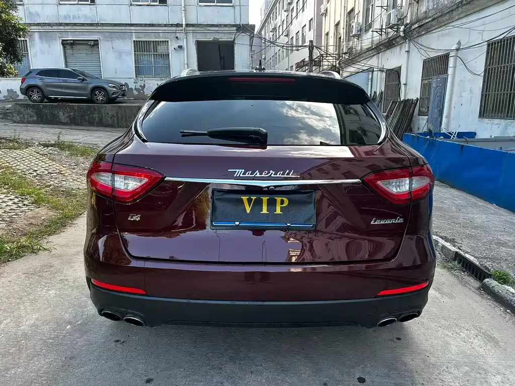 Maserati Levante — миниатюра 4