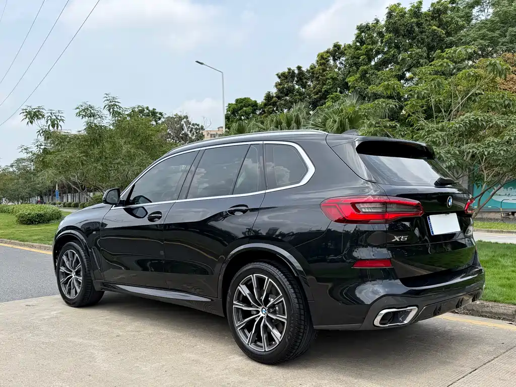 BMW X5 2019 xDrive40i M Sport