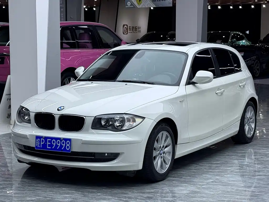 BMW 1 Series (Import)